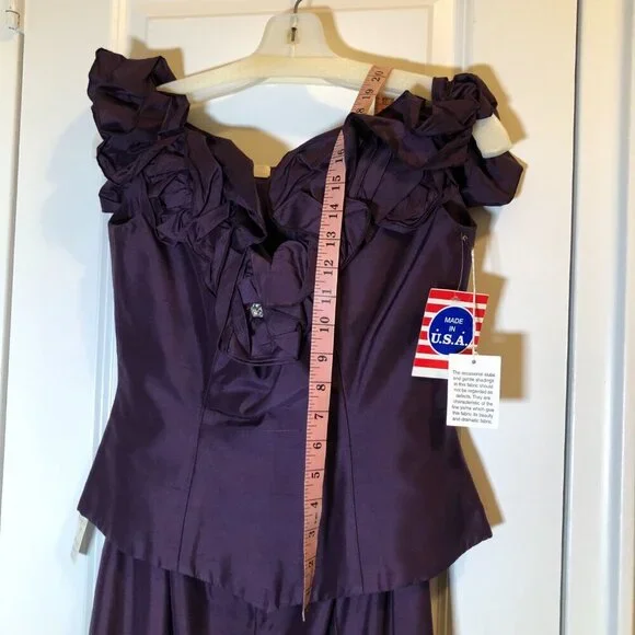 Ideas by Barbara Gown Style# 7777-10 Eggplant Size M NWT - Picture 16 of 16